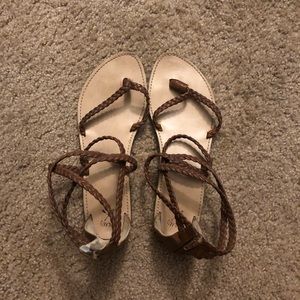 Women’s sandals